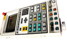 Bedienkonsole Sumitomo Spritzgußmaschine, SD 30 35 40, Display, schwenkbar