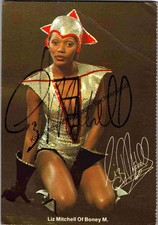2x Original Autogramm Liz Mitchell von Boney M. /// Autogramm Autograph signiert