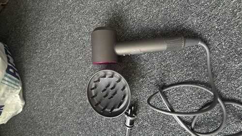 Dyson supersonic haartrockner - supersonic,