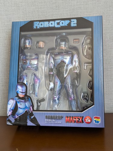 Medicom toy mafex 226 - medicom,