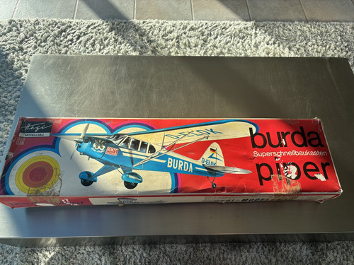 Burda piper von hegi - ,