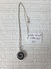 Echter Spinell Anhänger Rund