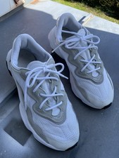 adidas Ozweego Herren Gr: 42,5