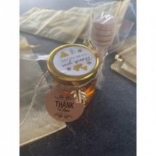 Mini Honiggläser 45ml Sechseckig Set mit Deckel, Honiglöffel, Bienen Anhänger