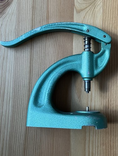 Uhrmacherwerkzeug glaspresse - uhrmacherwerkzeug,
