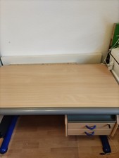 Moll Schreibtisch , höhenverstellbar, schwenkbare Platte zum zeichnen