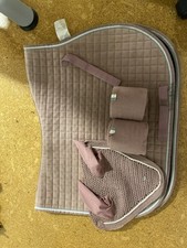 Schabracke, Bandage, Fliegenhaube