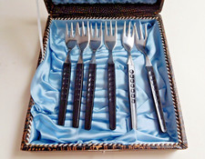 6 Kuchengabeln  in OVP,  Etui, Besteck schwarzem Griff  und Punkte, Elstawa DDR