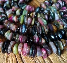 😏 Turmalin mehrfarbig