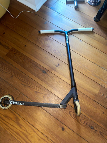Chilli pro scooter stunt - chilli,