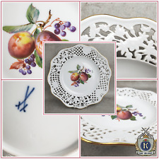 Meissen, 2. Wahl, Teller d= 25,5 cm mit Obstmalerei, Knaufzeit 1860-1924