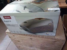 MIELE Guard L1 Comfort TPF/K/NB Bodenstaubsauger 890 W