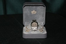 Armbanduhr Omega Seamaster mit Papieren