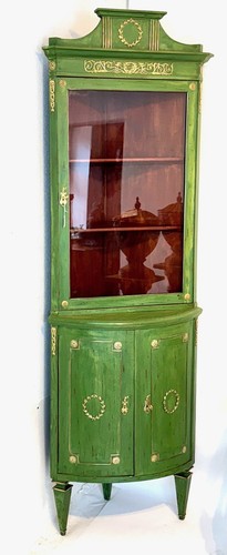 Klassizistische eckvitrine - klassizistische,