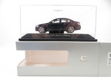 1:43 Schuco B66962374 Mercedes Benz C Klasse dunkelblau 