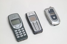 3x Nokia Handy Konvolut 3210 +