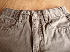 neue moderne Knaben-Kinderjeans moccabraun gr. 134