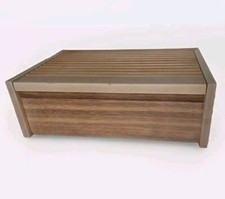 SIDE-By-SIDE, Brotkasten Holz mit abnehmbarem Schneidebrett