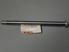 HONDA VF500F, F2 Achse hinten