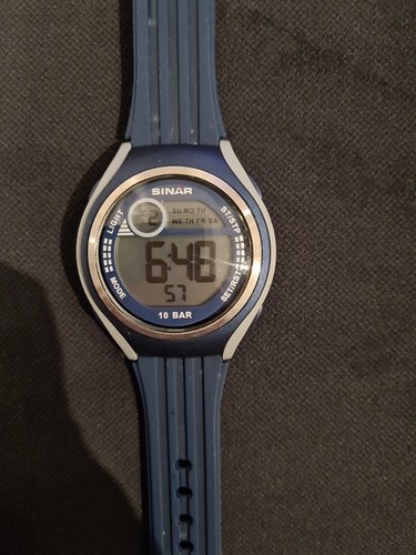 Sinar digitaluhr läuft - digitaluhr,