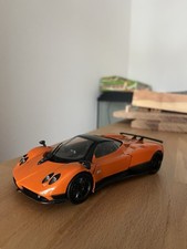 Pagani Zonda F Modellauto 1:24