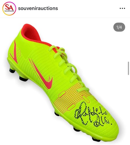 Ronaldinho signierter nike - ronaldinho,