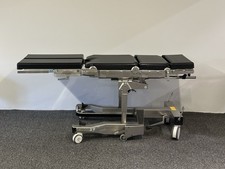 OP-Tisch Maquet 1150.10A0 Tischplatte + 1140.62C0 Lafette