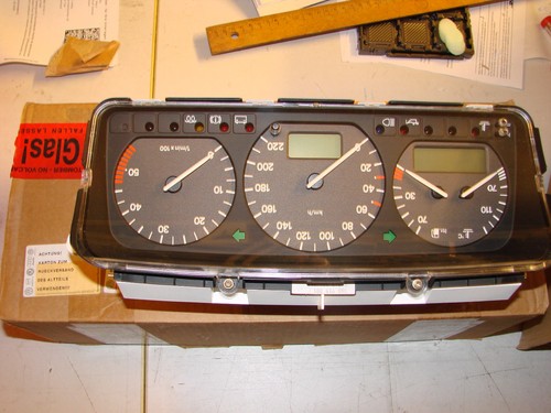 Cluster tacho kombiinstrument - tacho,