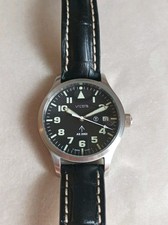 Ollech & Wajs Uhr 666