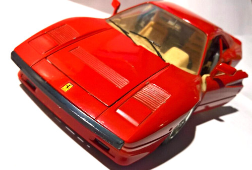 Ferrari gto 1984 bburago 18 - ferrari,