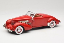 32158 Cord 812 Convertible Red American Muscle 1:18