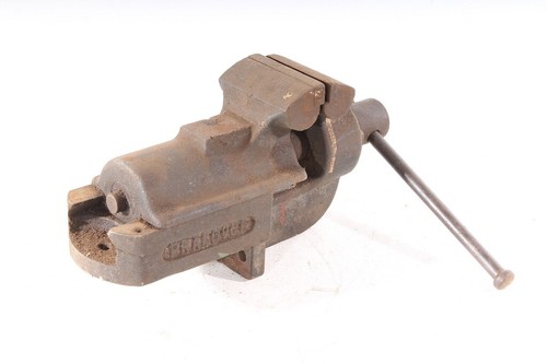 Massiver schraubstock mit - schraubstock,