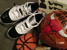 Jordan XI 11 Concord LOW schwarz/weiss 47,5 47.5 13 The Last Dance Chicago Bulls