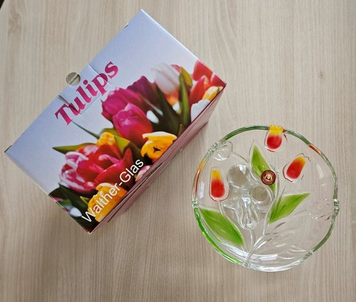 Schicke obstschale mit fuß - schicke,