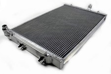 Alu Wasserkühler VW Golf 5 2,0 TFSI Seat Leon Audi A3 650x400x40mm Kühler