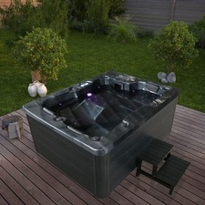 Outdoor Whirlpool mit Heizung