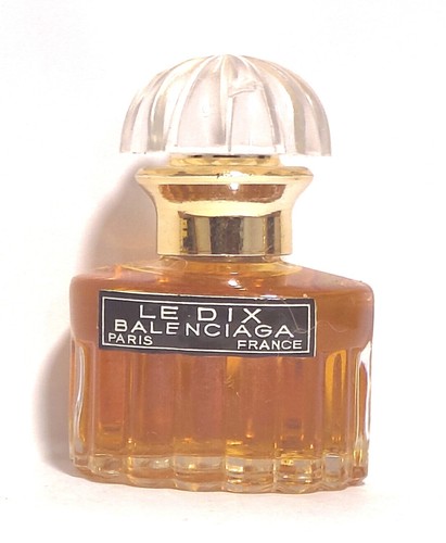 Dix balenciaga extrait de - dix.,