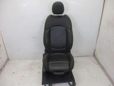 Sitz vorne rechts LEDER CROSS