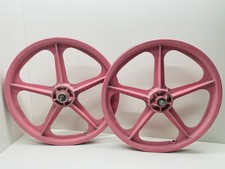 ☆ Oldschool 80’s Skyway