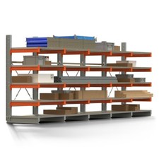 Kragarmregal, Böden