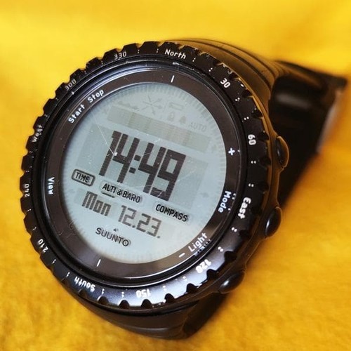 Suunto core regular - regular, schwarze