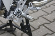 Fußrastentieferlegung Fahrer