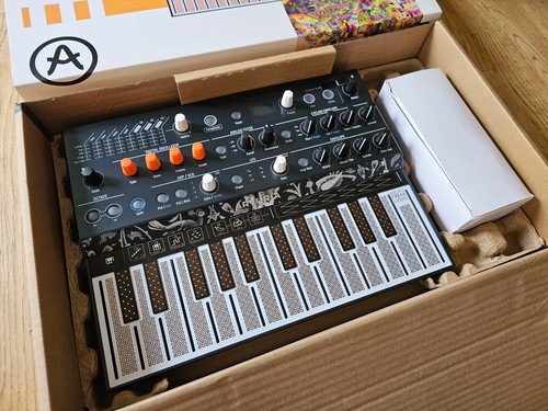 Arturia microfreak hybrid - arturia,