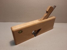 E.C.E. ECE ece, Sims-Hobel