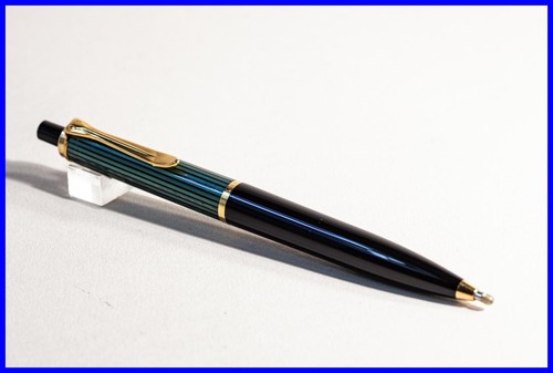 Graf gravur pelikan old - graf,