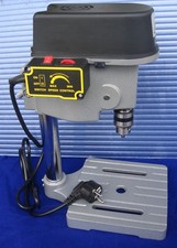 Kleinbohrmaschine /