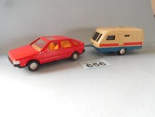 Kees 1:37 Die Cast Touring Set Saab 9000i rot Auto & Oldtimer Wohnwagen (656)