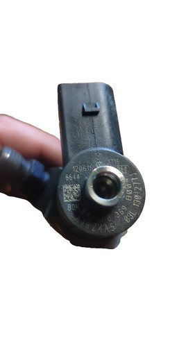 Bosch common rail injektor - bosch, common-rail