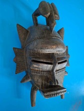 Afrikanische Holzmaske