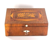 Biedermeierschatulle Blumenkorb Intarsien Schmuckkästchen Mahagoni mit Spiegel